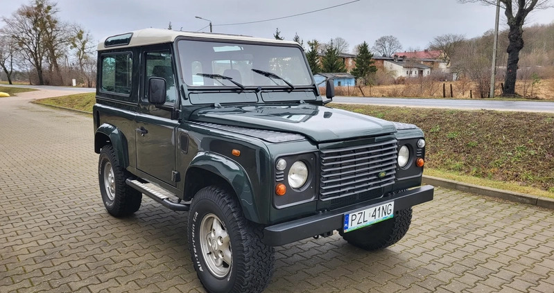 Land Rover Defender cena 79990 przebieg: 212400, rok produkcji 2000 z Złotów małe 529